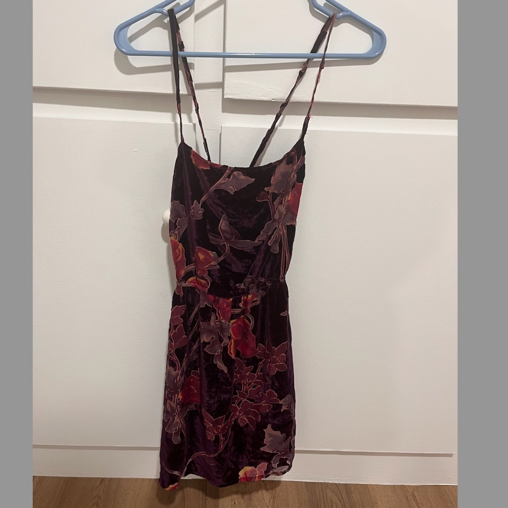 Francesca's Aaliyah Burnout Velvet Dress - Purple/Burgundy - Size Small